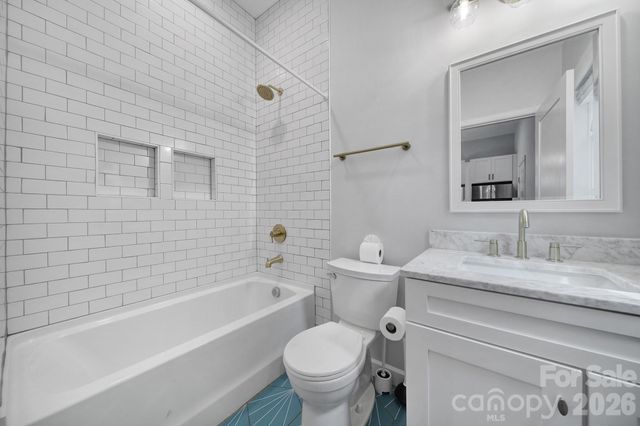1638 Longfellow Street, Charlotte, NC 28205