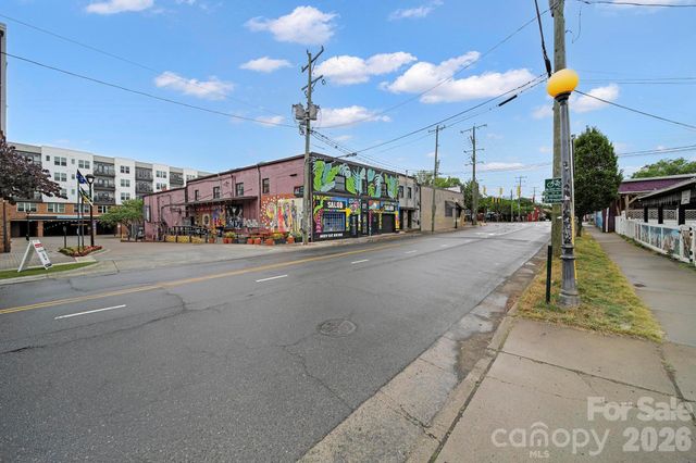 1638 Longfellow Street, Charlotte, NC 28205