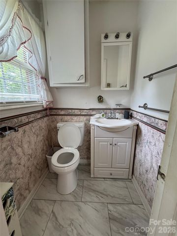 1100 Old Lilesville Road, Wadesboro, NC 28170