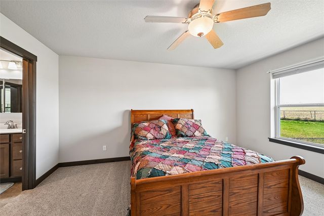 516 Prairie Hill Drive, Atkins, IA 52206
