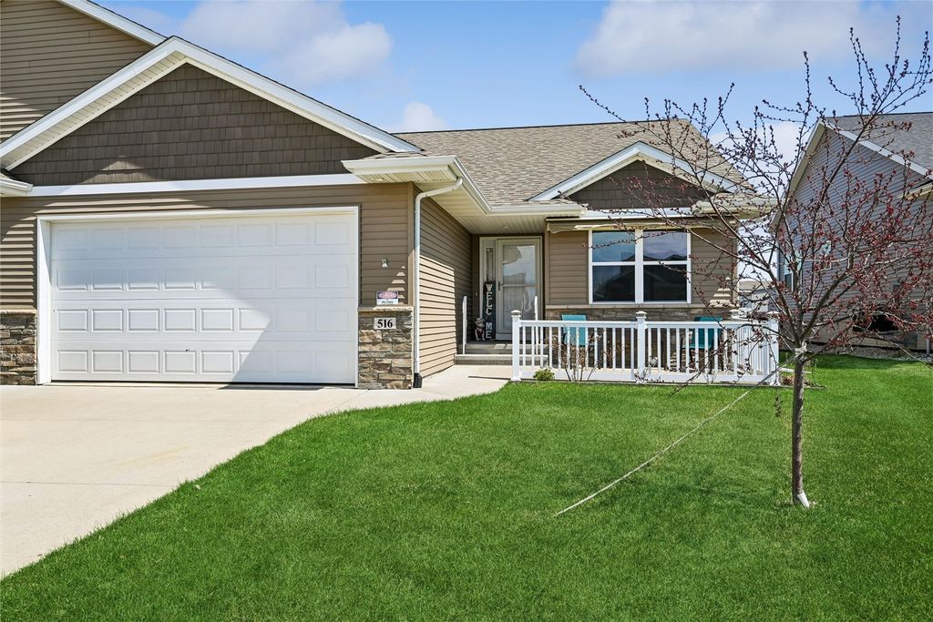 516 Prairie Hill Drive, Atkins, IA 52206