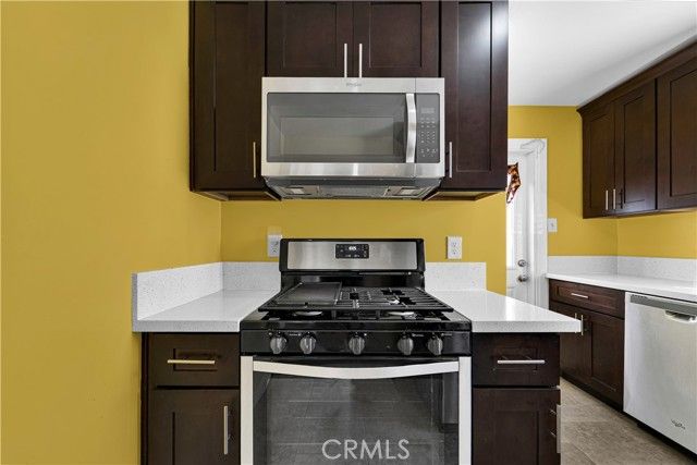 1515 E Walnut Way, Long Beach, CA 90813