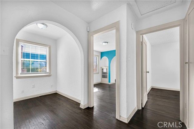 1515 E Walnut Way, Long Beach, CA 90813