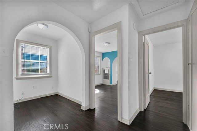 1515 E Walnut Way, Long Beach, CA 90813