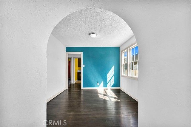 1515 E Walnut Way, Long Beach, CA 90813