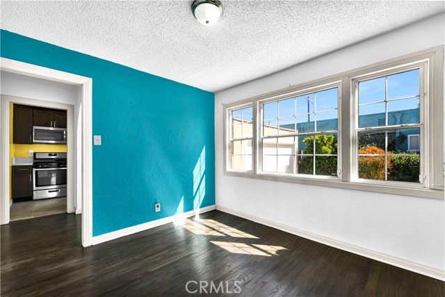 1515 E Walnut Way, Long Beach, CA 90813