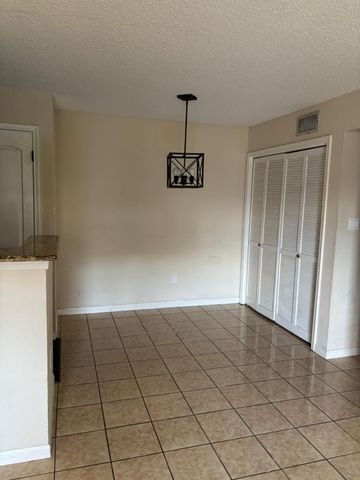 2121 Hepburn Street 707, Houston, TX 77054