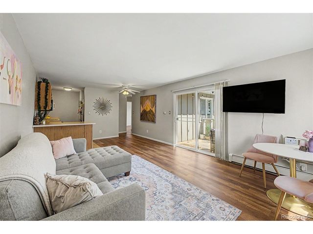 857 S Van Gordon Ct D205, Lakewood, CO 80228
