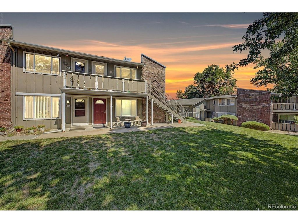 857 S Van Gordon Ct D205, Lakewood, CO 80228