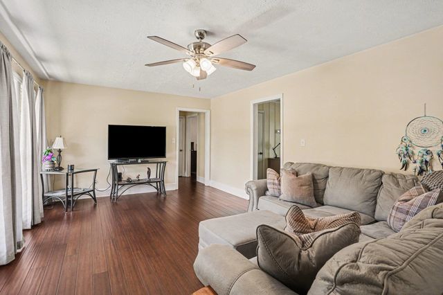 4375 Thomas St., Loris, SC 29569