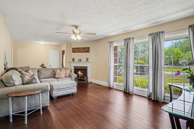 4375 Thomas St., Loris, SC 29569