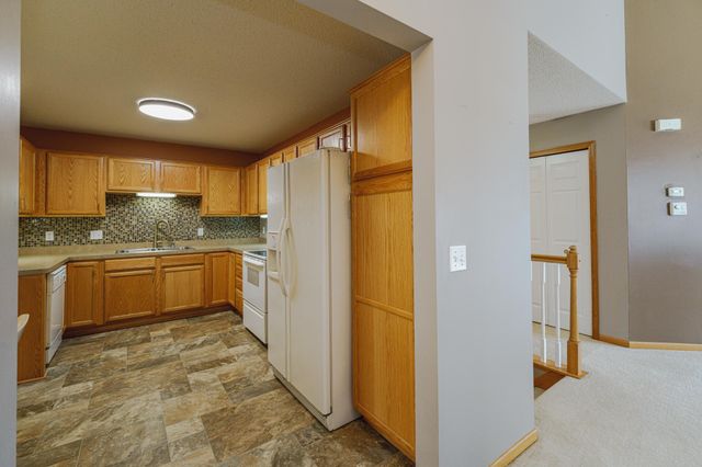 17257 Marshfield Lane, Prior Lake, MN 55372