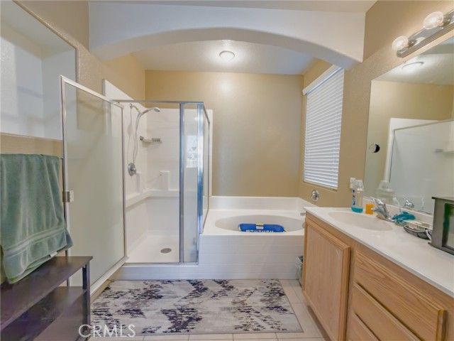 9421 Dragon Tree Drive, Hesperia, CA 92344