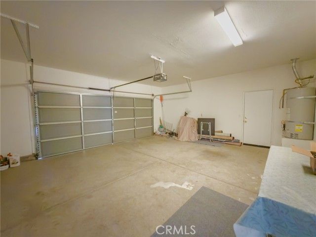 9421 Dragon Tree Drive, Hesperia, CA 92344