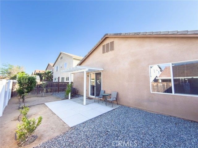 9421 Dragon Tree Drive, Hesperia, CA 92344