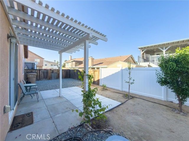 9421 Dragon Tree Drive, Hesperia, CA 92344
