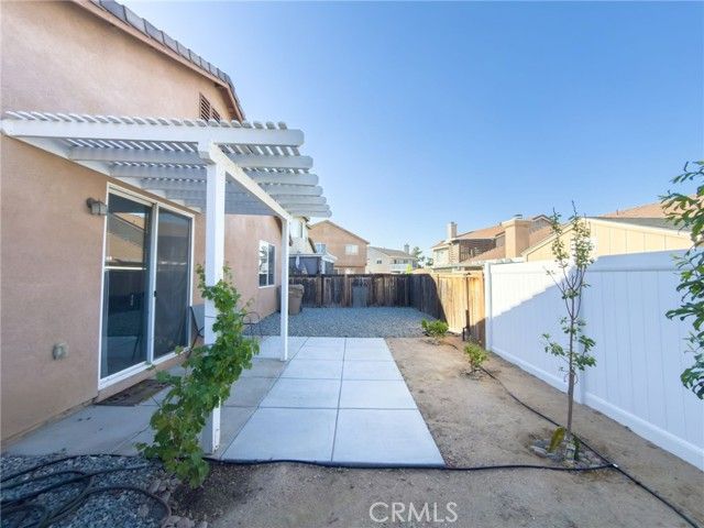 9421 Dragon Tree Drive, Hesperia, CA 92344