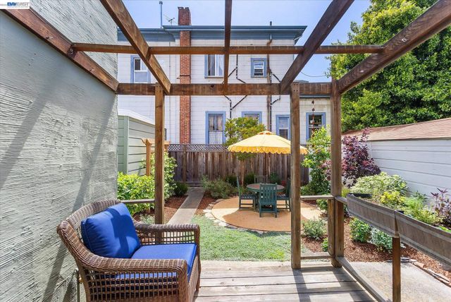 1610 Pacific Ave., Alameda, CA 94501