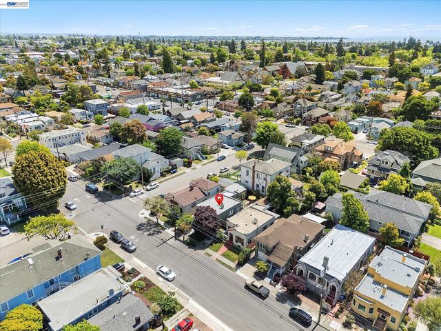 1610 Pacific Ave., Alameda, CA 94501