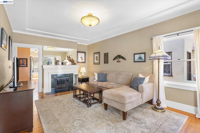 1610 Pacific Ave., Alameda, CA 94501