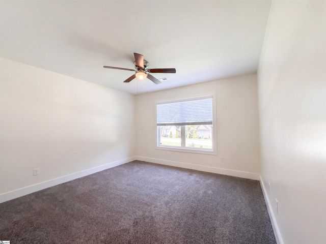 155 Eagle Ridge Drive, Chesnee, SC 29323