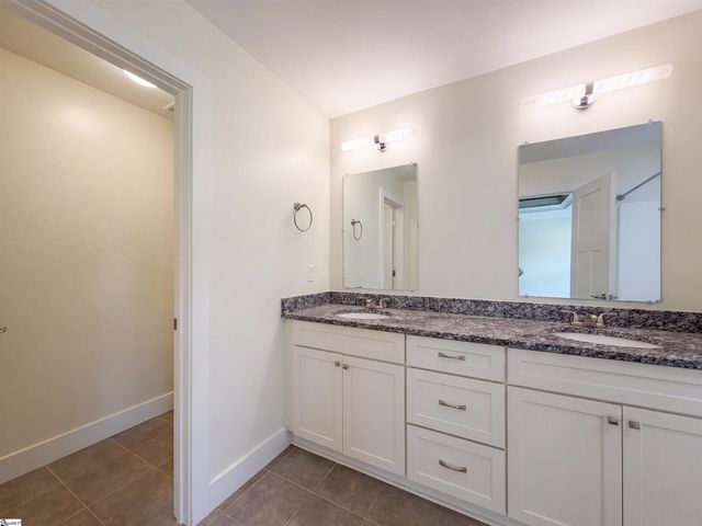 155 Eagle Ridge Drive, Chesnee, SC 29323