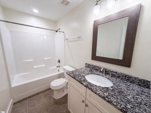 155 Eagle Ridge Drive, Chesnee, SC 29323