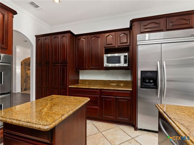 837 Lakeview Trail, Other, TX 78123