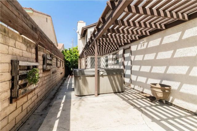 19052 E Country, Orange, CA 92869