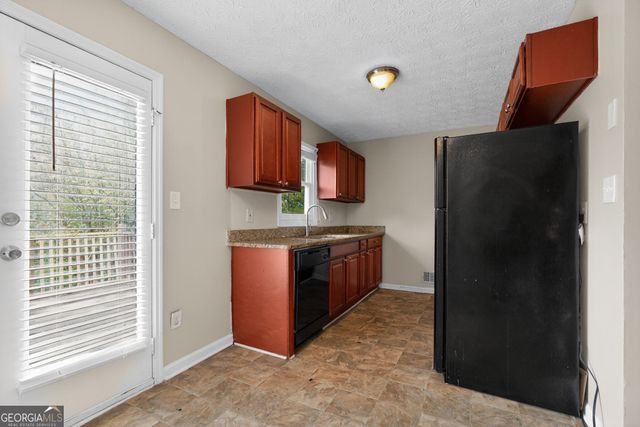 115 Belmont Farms Drive, Ellenwood, GA 30294