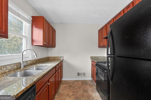 115 Belmont Farms Drive, Ellenwood, GA 30294