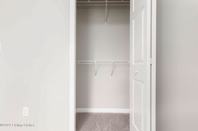 205 Tecumseh Dr, Shepherdsville, KY 40165