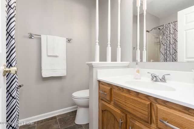 205 Tecumseh Dr, Shepherdsville, KY 40165