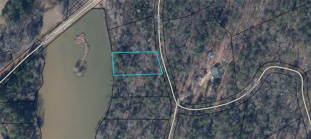 617 The Bear Boulevard, Tamassee, SC 29686