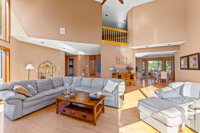 9802 RIVER BEND Drive, Roscoe, IL 61073