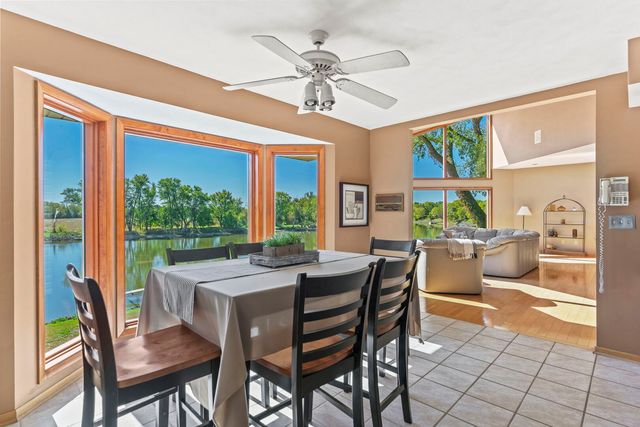 9802 RIVER BEND Drive, Roscoe, IL 61073