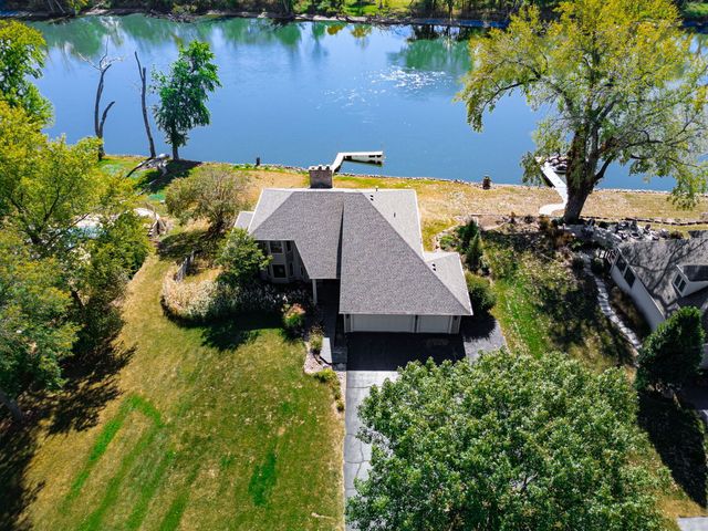 9802 RIVER BEND Drive, Roscoe, IL 61073