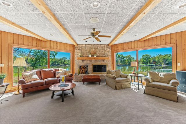 9802 RIVER BEND Drive, Roscoe, IL 61073