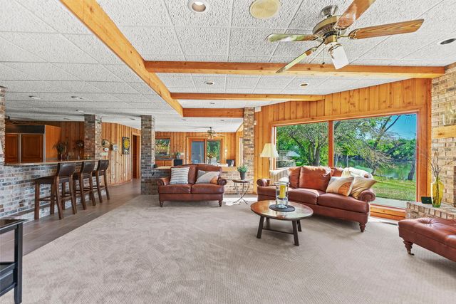 9802 RIVER BEND Drive, Roscoe, IL 61073