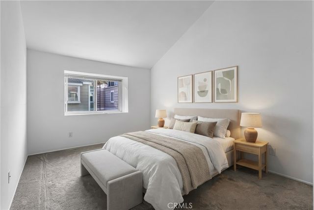 31315 The Old Road D, Castaic, CA 91384