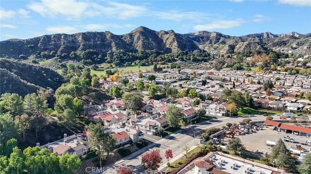 31315 The Old Road D, Castaic, CA 91384