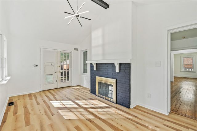 344 Woodside Rd, Forest Hills Boro, PA 15221