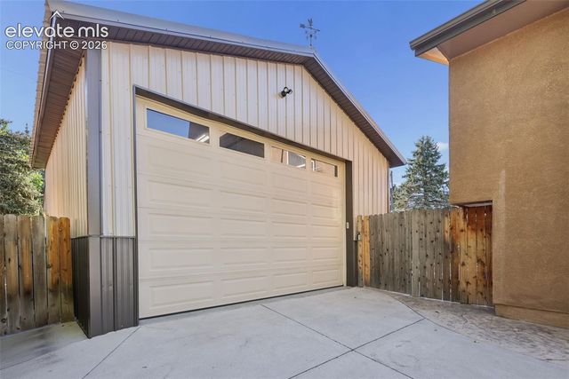 6723 Bishop Drive, Colorado Springs, CO 80918