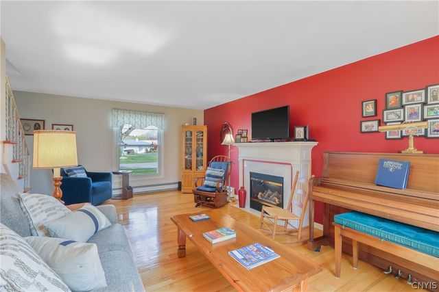 4868 Juneway Drive South, Salina, NY 13088