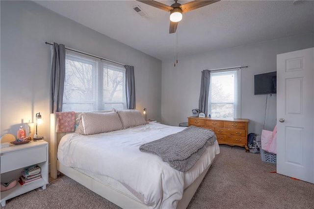 210 W Piankishaw Street, Paola, KS 66071