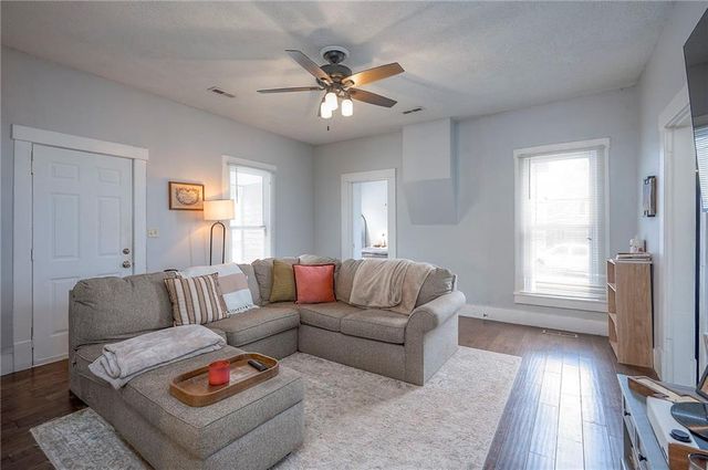 210 W Piankishaw Street, Paola, KS 66071