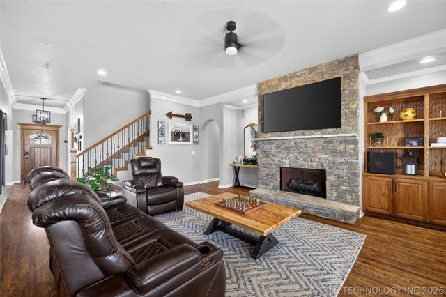 14119 E 88th Street North, Owasso, OK 74055