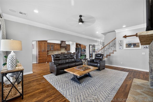 14119 E 88th Street North, Owasso, OK 74055