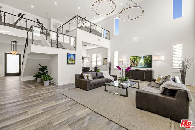 20211 W Liverpool Way, Porter Ranch, CA 91326