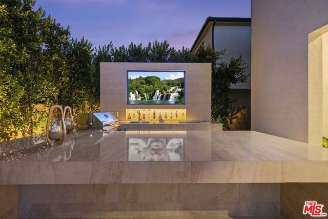 20211 W Liverpool Way, Porter Ranch, CA 91326